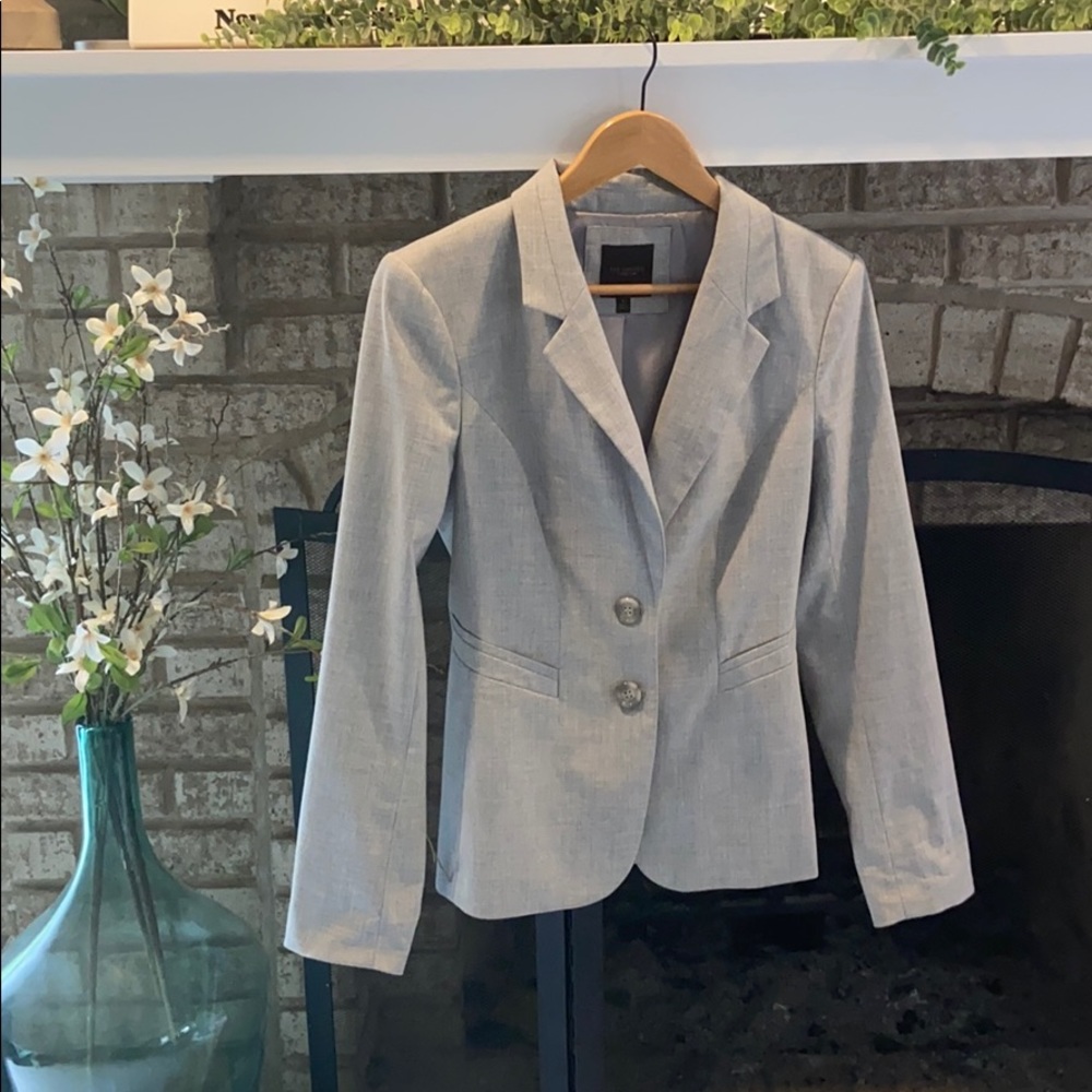 The Limited Collection- Grey Blazer
